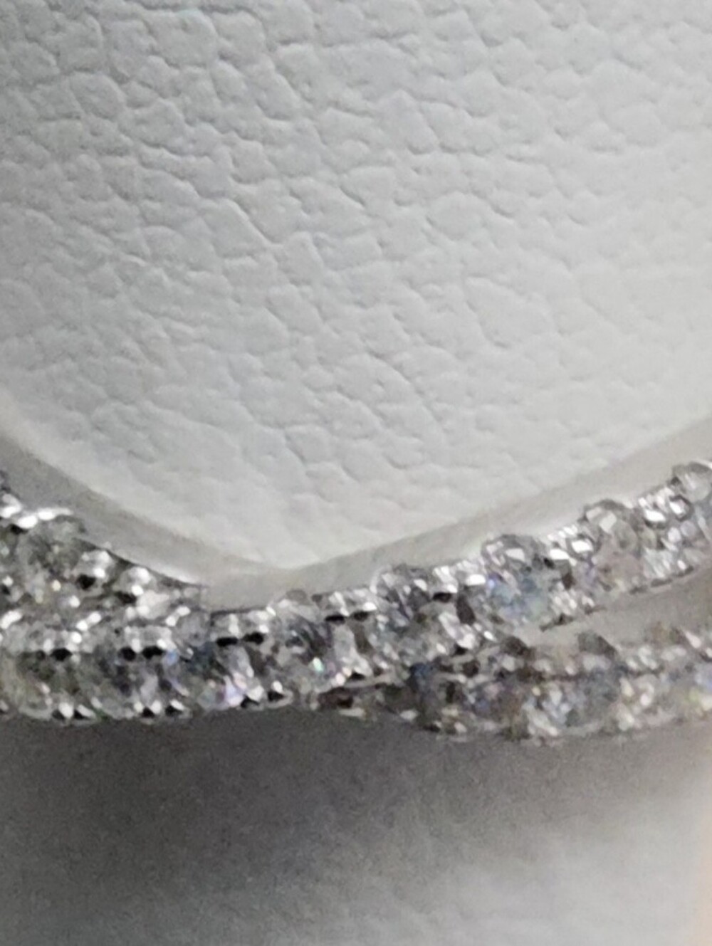 0.53 CT D Color Moissanite Crisscross Ring GRA Report. Size 7